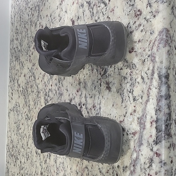 Nike Huarache 7y - Picture 3 of 4